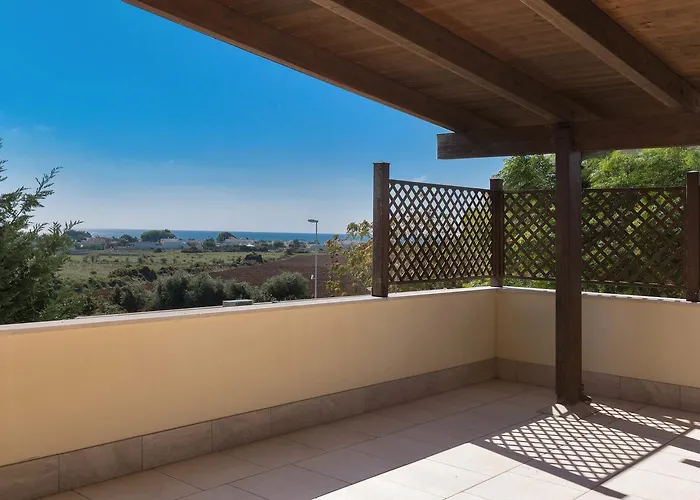 度假居 Solaris By Barbarhouse 托雷拉皮罗